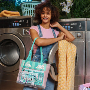 Bubble Cats Laundromat Shopper Bag