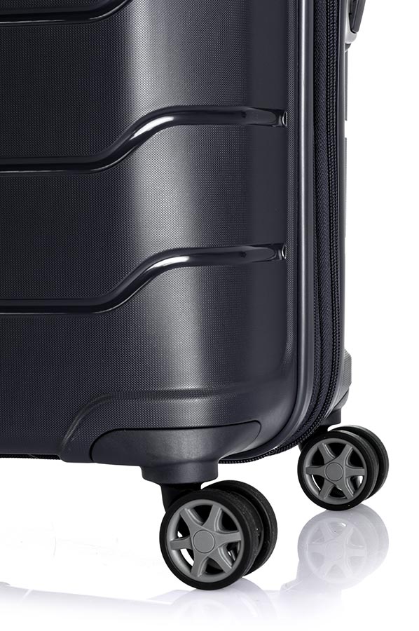 Samsonite OC2LITE (Black 55cm Spinner EXP-S) - bag scene Hornsby