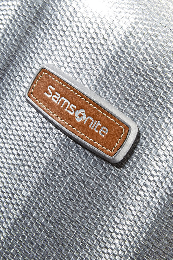 Samsonite LITE-CUBE DLX (Aluminium 76cm Spinner) - bag scene Hornsby