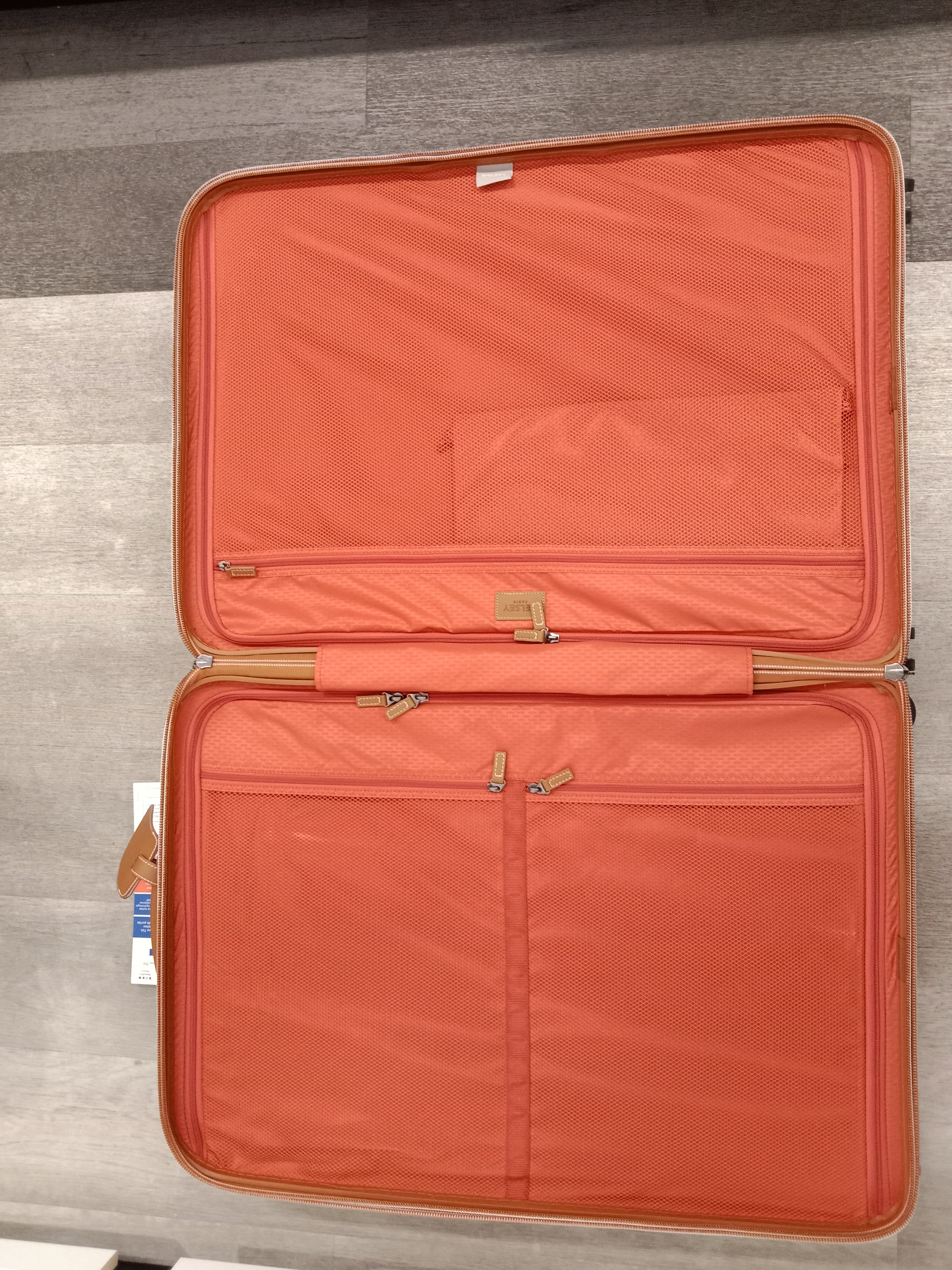 CHATELET AIR 2.0 (CHOCOLATE 76cm 4 double wheels)